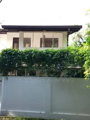 Luxury House for Sale in Wadduwa