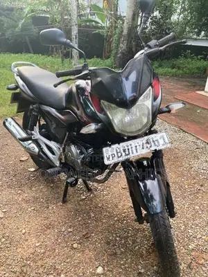 Bajaj Discover 2015