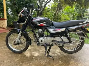Bajaj CT100 2013