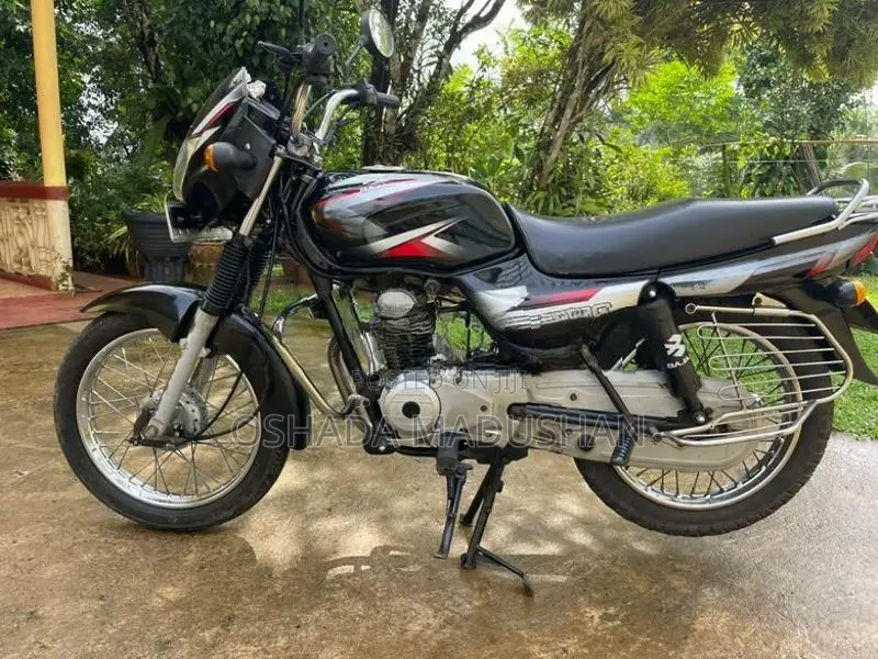 Bajaj CT100 2013