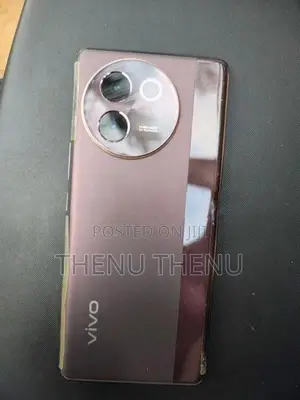 Vivo V30e (Used)