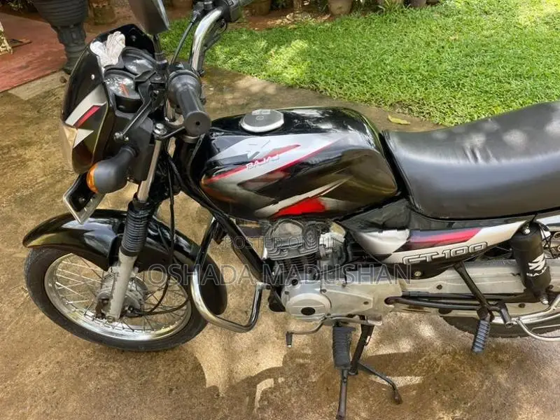 Bajaj CT100 2013