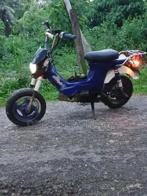 Honda Chaly 2000