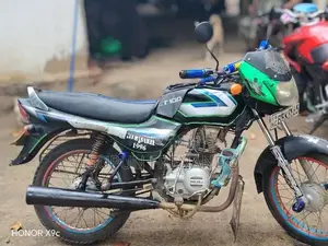 Bajaj CT100 2014