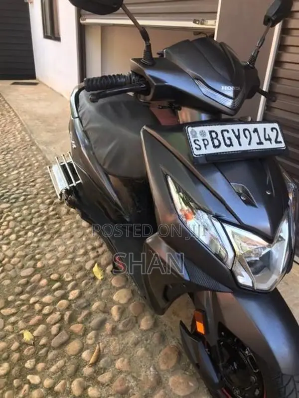 Honda Dio 2018