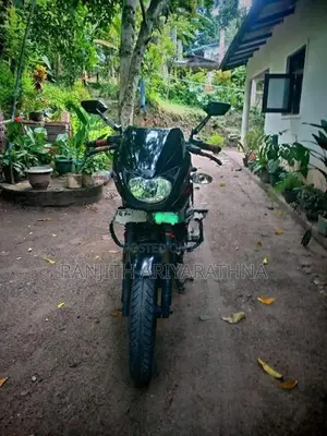Bajaj Pulsar 180 2018
