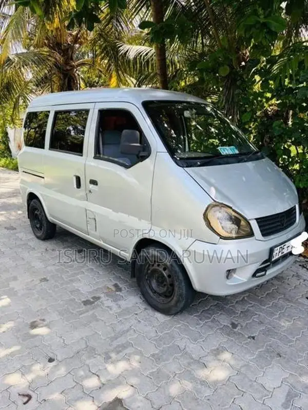 Micro Mpv 2013