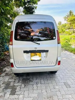 Micro Mpv 2013