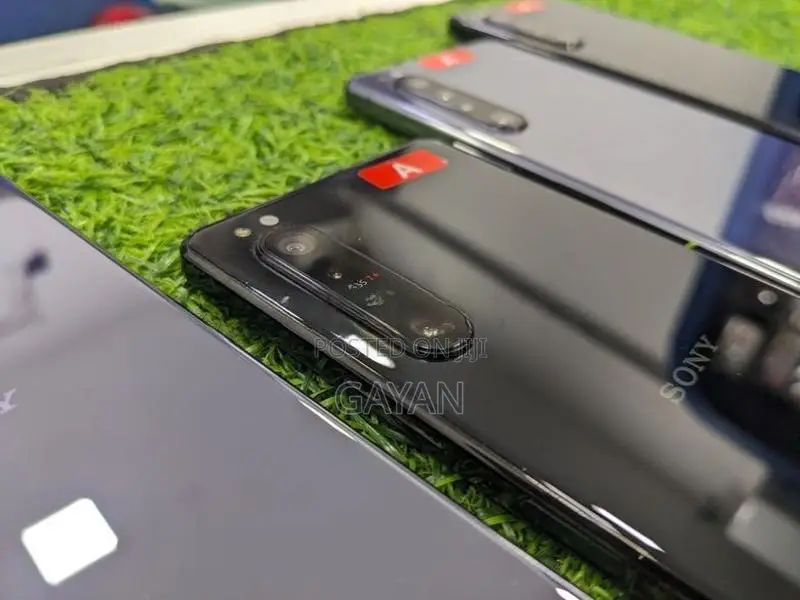 Sony Xperia 1 II 5G 128GB 8GB RAM (Used)