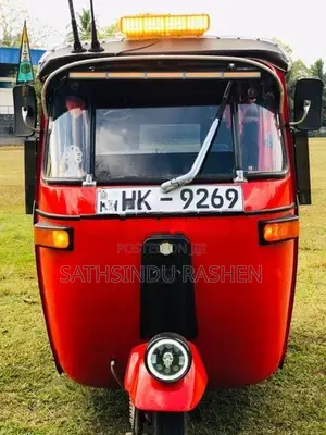 Bajaj RE 2002