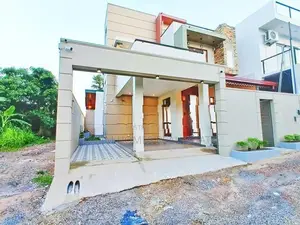 Luxury Modern House with Paddy Field Facing Piliyandala