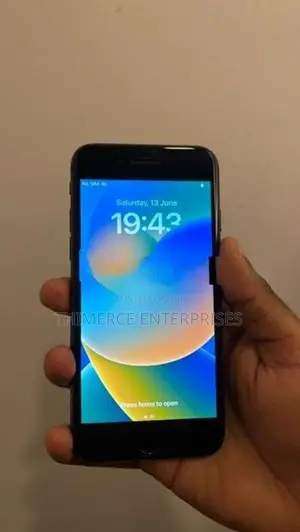 Apple iPhone 8 (Used)