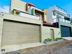Brand New solid super 2 Story House-piliyandala