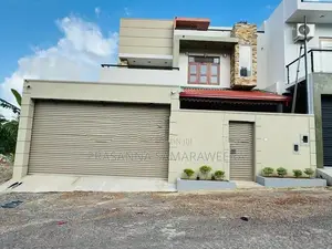 Brand New solid super 2 Story House-piliyandala