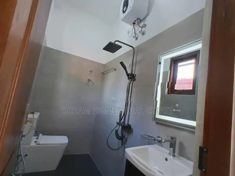 Luxury House for Sale Piliyandala -SU534