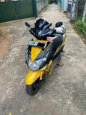Honda Dio Yellow 2015