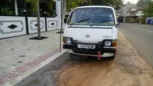Toyota LH30 1981