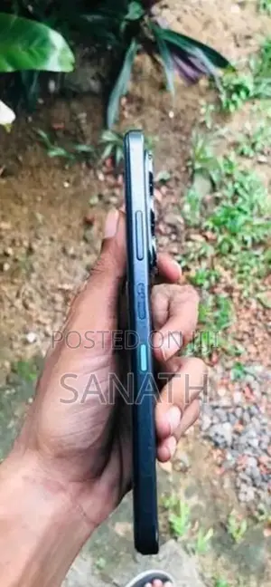 Infinix Hot 60i Black Mat (Used)