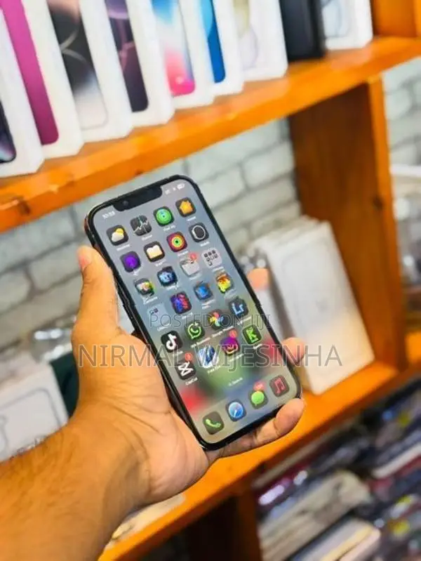 Apple iPhone 13 Pro (Used)