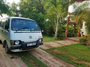 Toyota LH30 1981