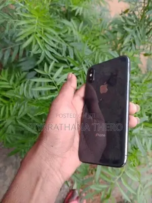 Apple iPhone XS Max (Used)