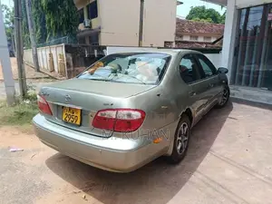 Nissan Cefiro 2000