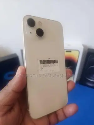 Apple iPhone 13 (Used)