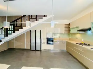 Solid Built Family Home for Sale – Athurugiriya