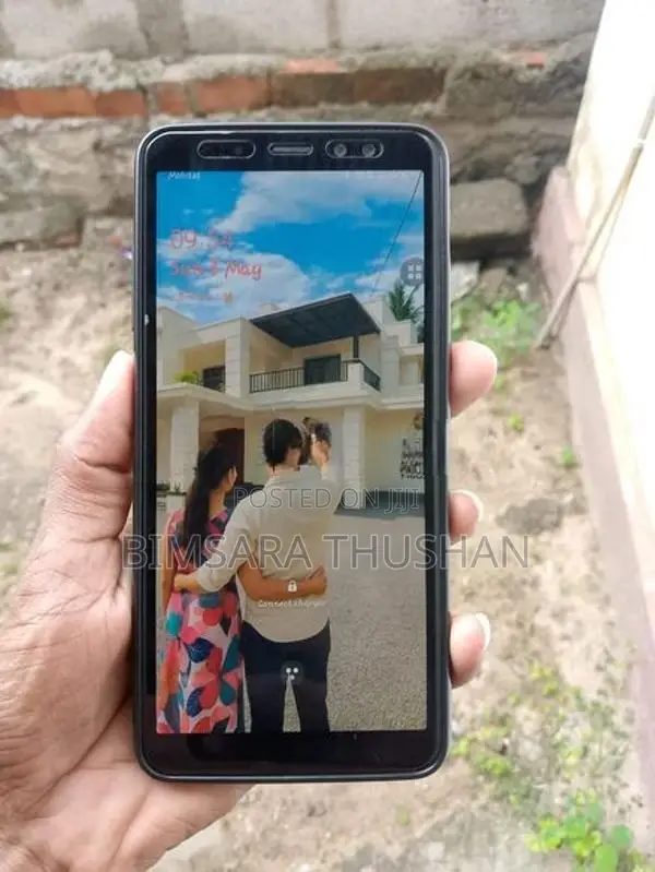 Samsung Galaxy A8+ (Used)