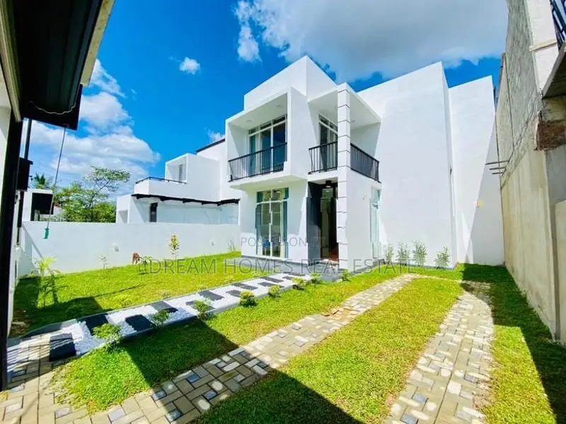 2-Storey House for Sale – Athurugiriya highway