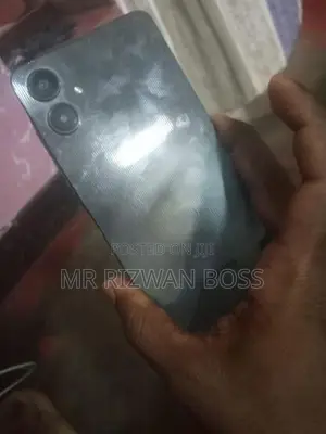 Samsung Galaxy A06 (Used)