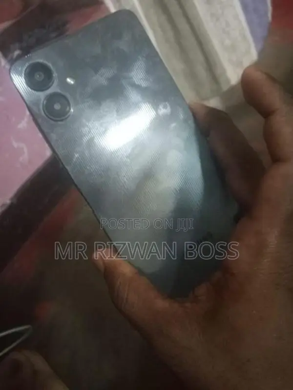 Samsung Galaxy A06 (Used)