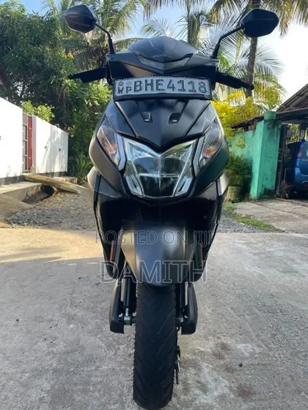 Honda Dio 2018
