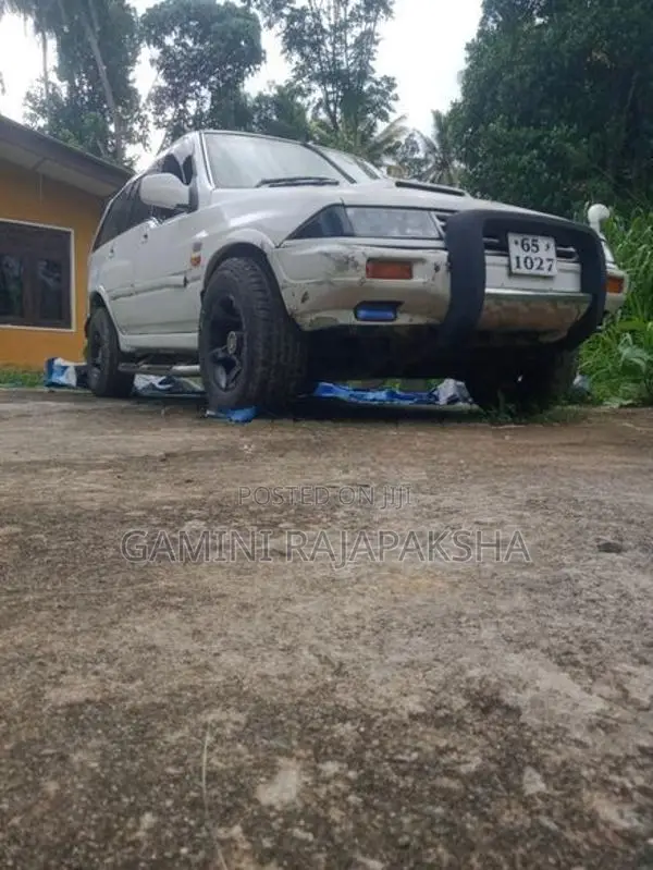 Ssang Yong Musso 2000