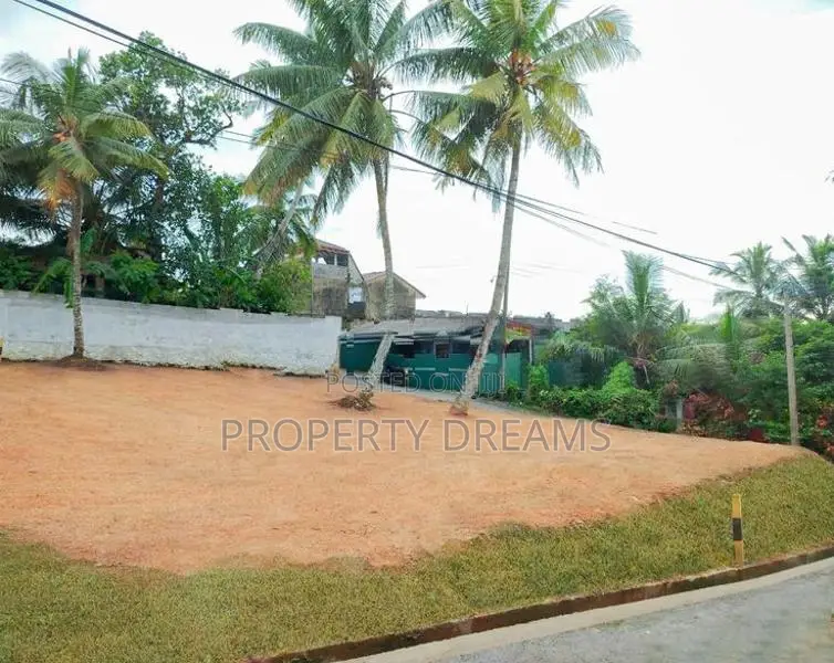 Shanthalokagama Mellinum City Land