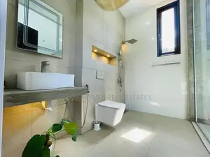 Elegant Family Home for Sale – Kadawatha | 3,900+ Sqft