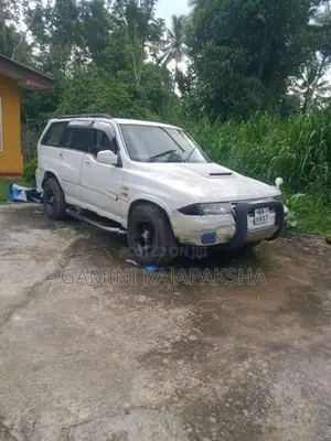 Ssang Yong Musso 2000