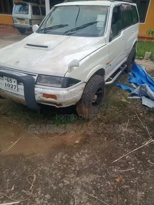 Ssang Yong Musso 2000