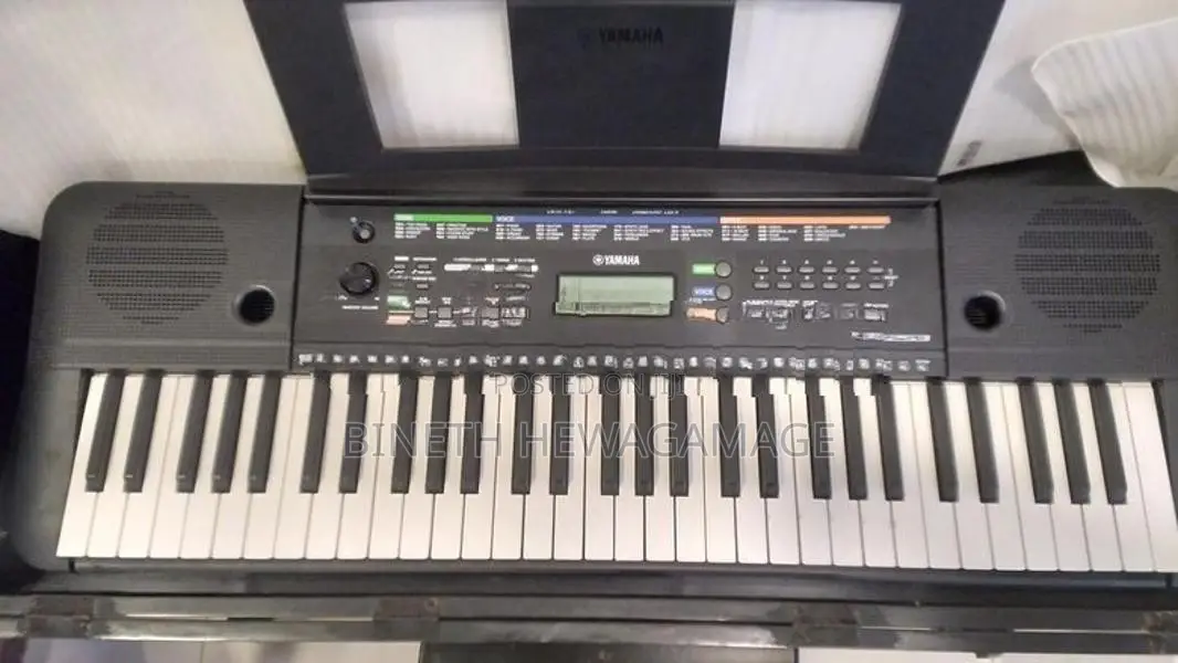 Used Yamaha PSR E253 Organ
