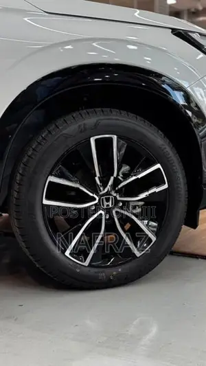 Honda Vezel Premium 2026