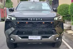 Toyota Hilux Travo Overland Plus 2025