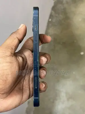 Apple iPhone 13 (Used)