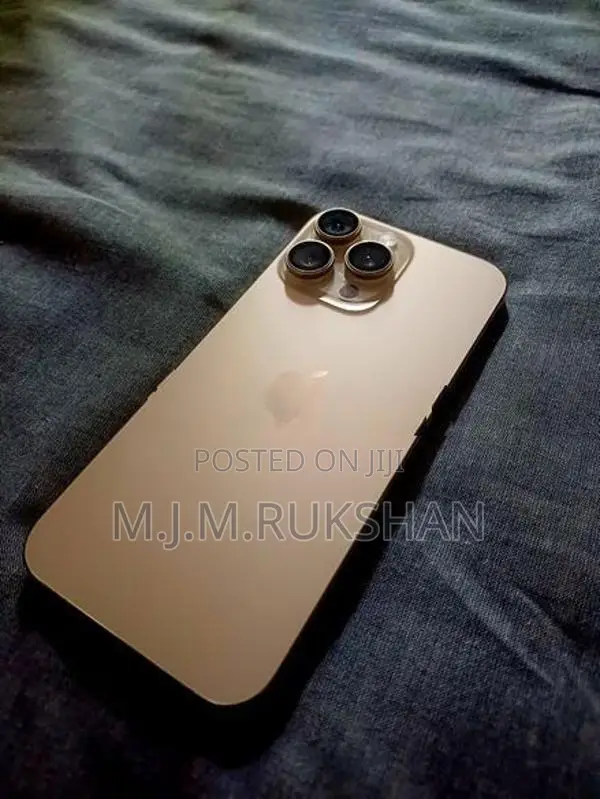 Apple iPhone 16 Pro Max Desert Titanium (Used)