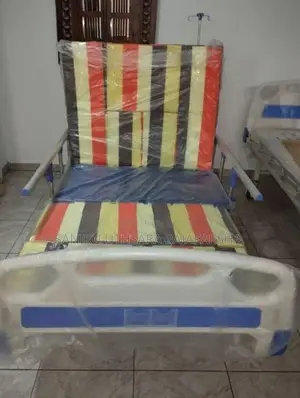 Four Function Manual Hospital Beds with Sanitory