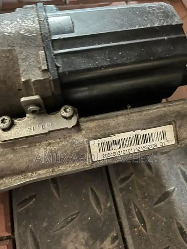 Mercedes-Benz W205 C200 Electric Power Steering Rack (EPS)