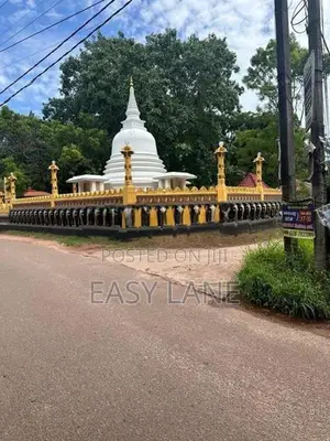 මිනුවන්ගොඩ නගරයට ආසන්නයෙන් සුපිරි ඉඩමක්