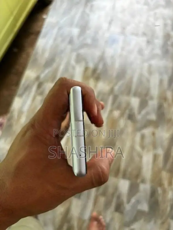 Google Pixel 7a 128GB (Used)