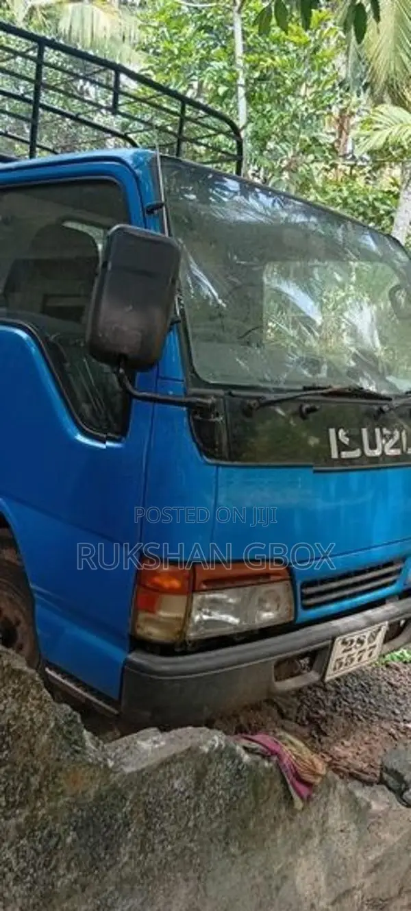 Isuzu Elf 1979