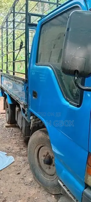Isuzu Elf 1979