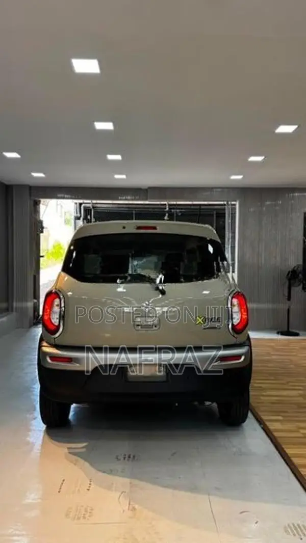Suzuki XBee 4 Way 2025